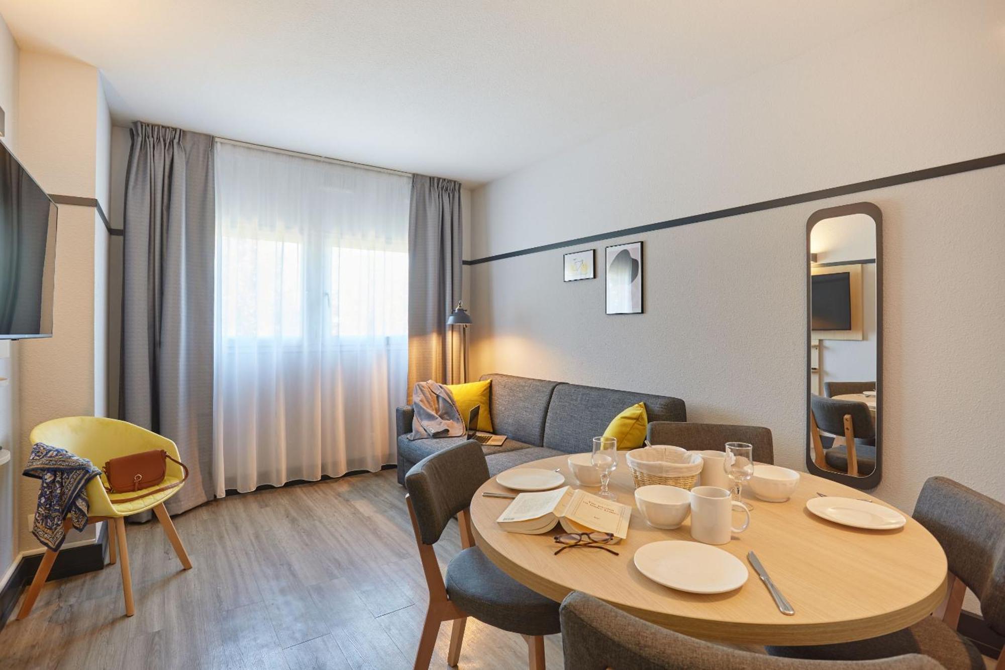 Appart Hotel Odalys City Aix En Provence L'Atrium Aix-en-Provence Buitenkant foto
