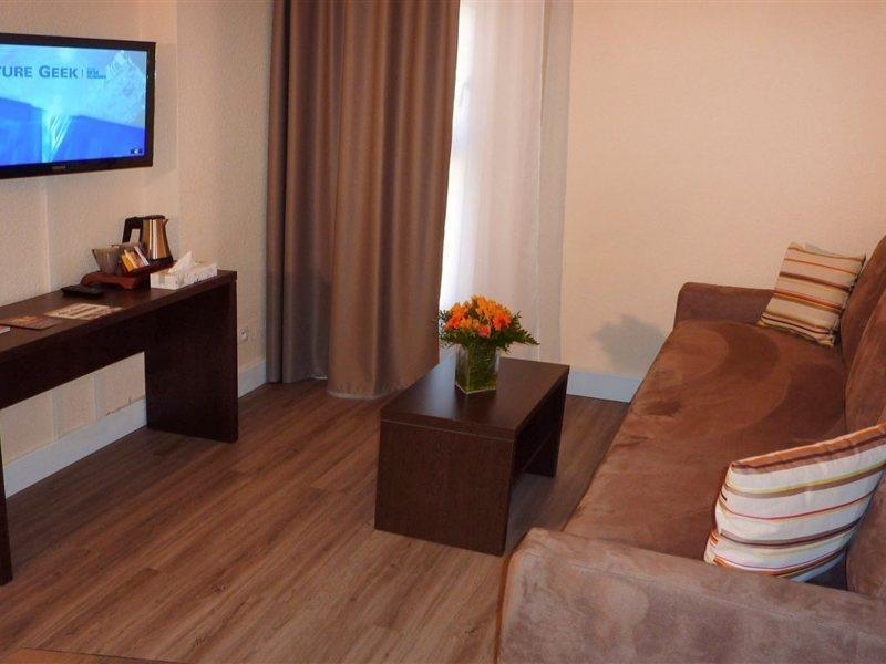 Appart Hotel Odalys City Aix En Provence L'Atrium Aix-en-Provence Buitenkant foto