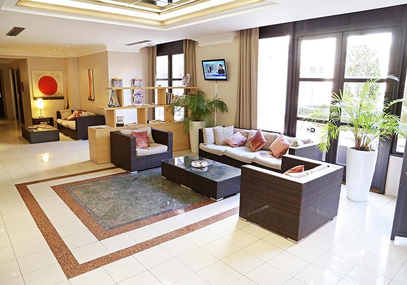 Appart Hotel Odalys City Aix En Provence L'Atrium Aix-en-Provence Buitenkant foto